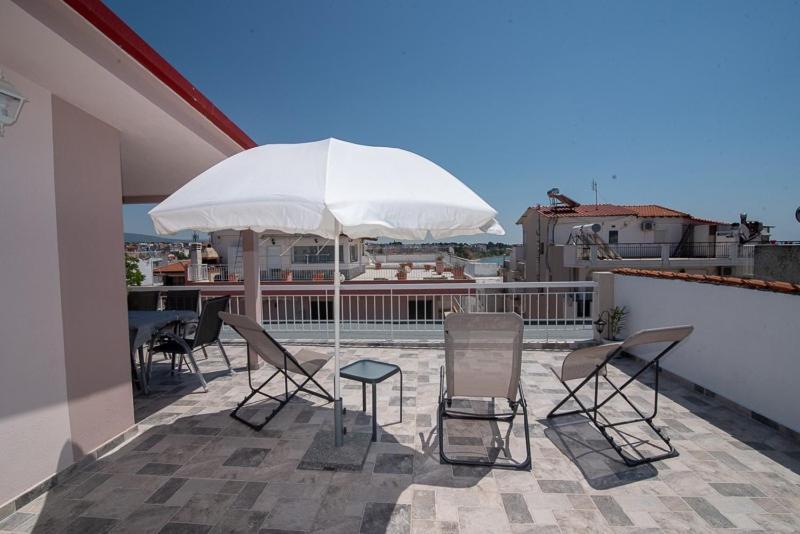 Grcka Reni Greece Beach Penthaus 3 Nea Kallikrateia エクステリア 写真